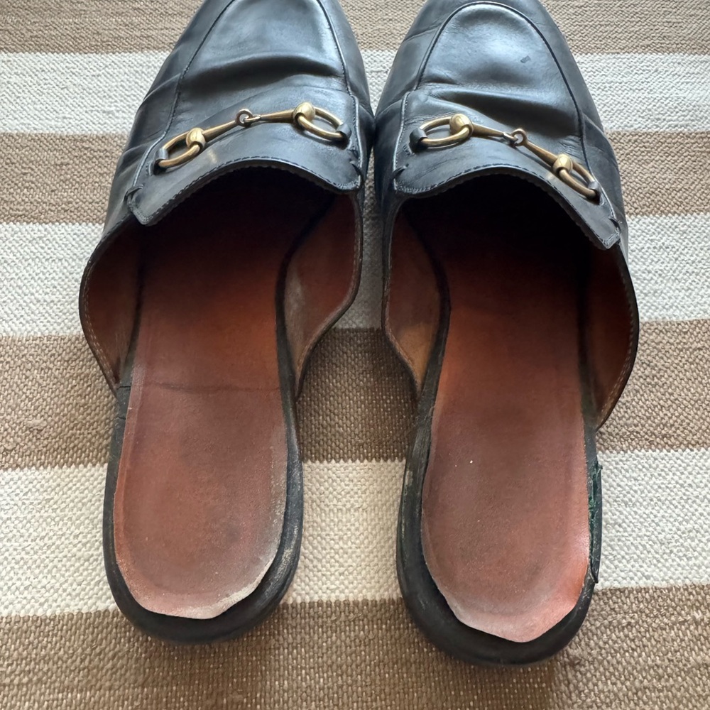 Gucci Black Leather Mules with Gold Detail - Picture 5 of 5